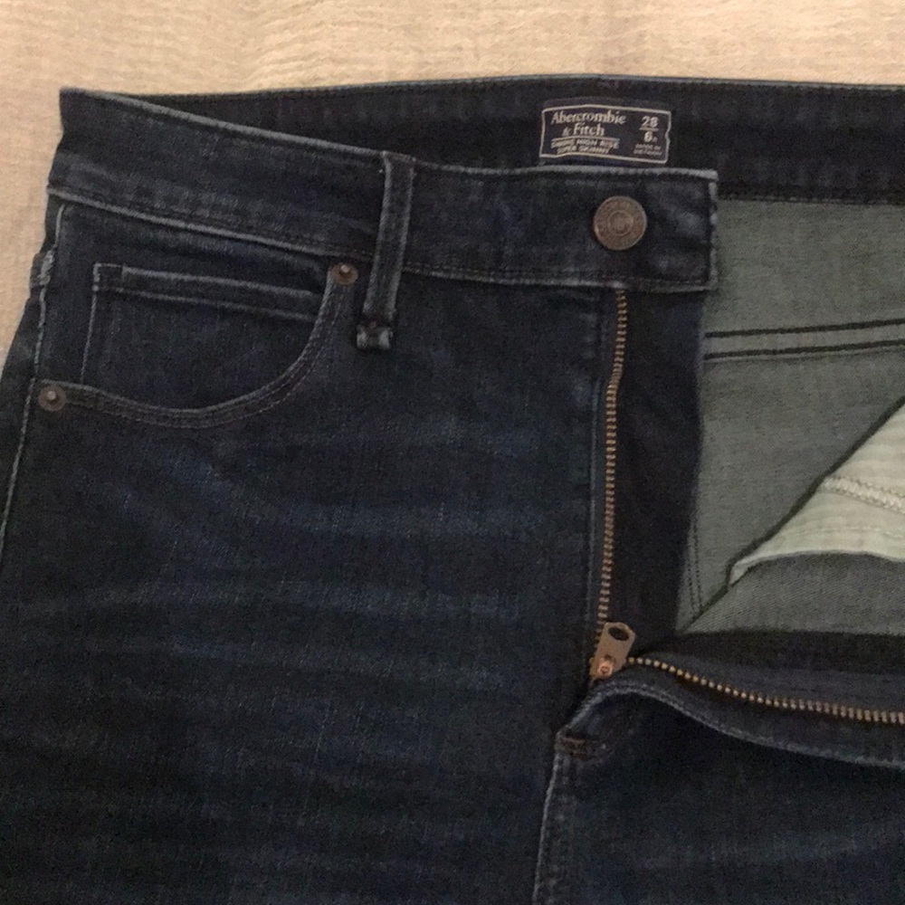 Jeans - Picture 4 of 5